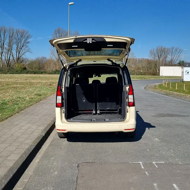 Fahrzeug Taxi Ehrenberger