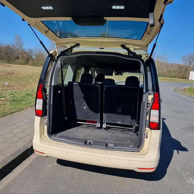 Fahrzeug Taxi Ehrenberger