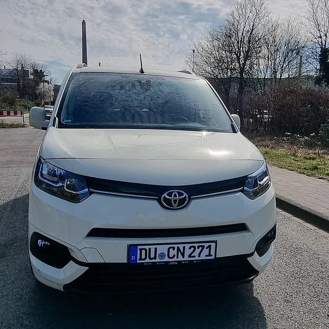 Fahrzeug Taxi Ehrenberger